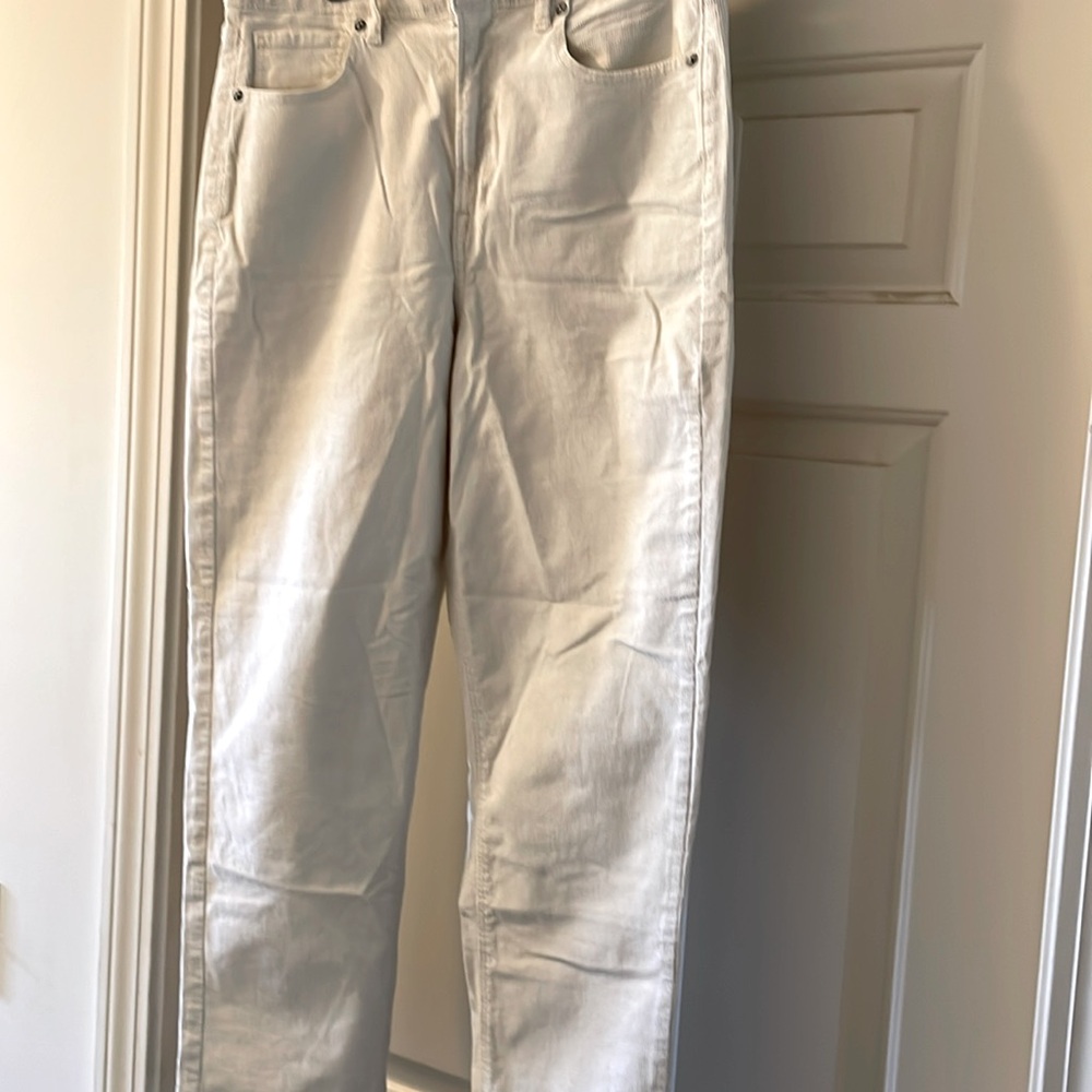 American Eagle Mom Straight Corduroy Jean